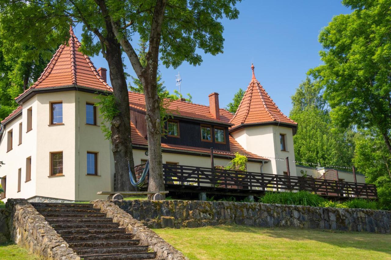 Willa Wiezyczki Świeradów-Zdrój Esterno foto