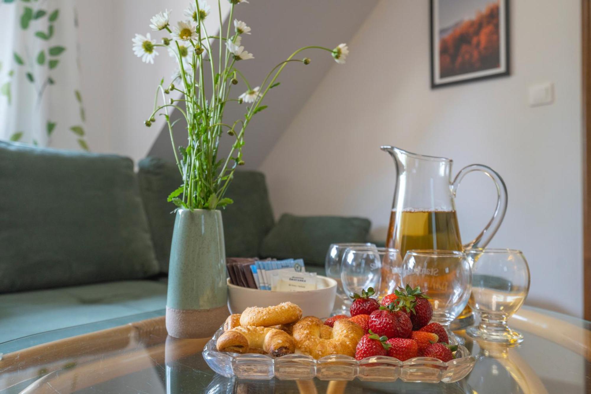 Willa Wiezyczki Świeradów-Zdrój Esterno foto
